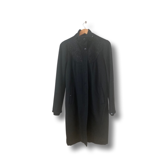 One of a kind! GSUS Industries Black Coat - Picture 1 of 4